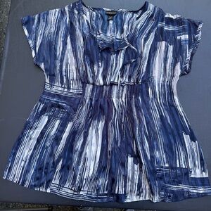 Lane Bryant Navy and White Brushstroke Tunic Top